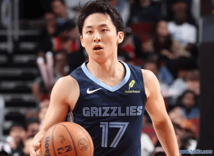 NBA整夜签裁汇总：河村勇辉签约双向 湖东谈主留奥利瓦里骁雄裁三东谈主